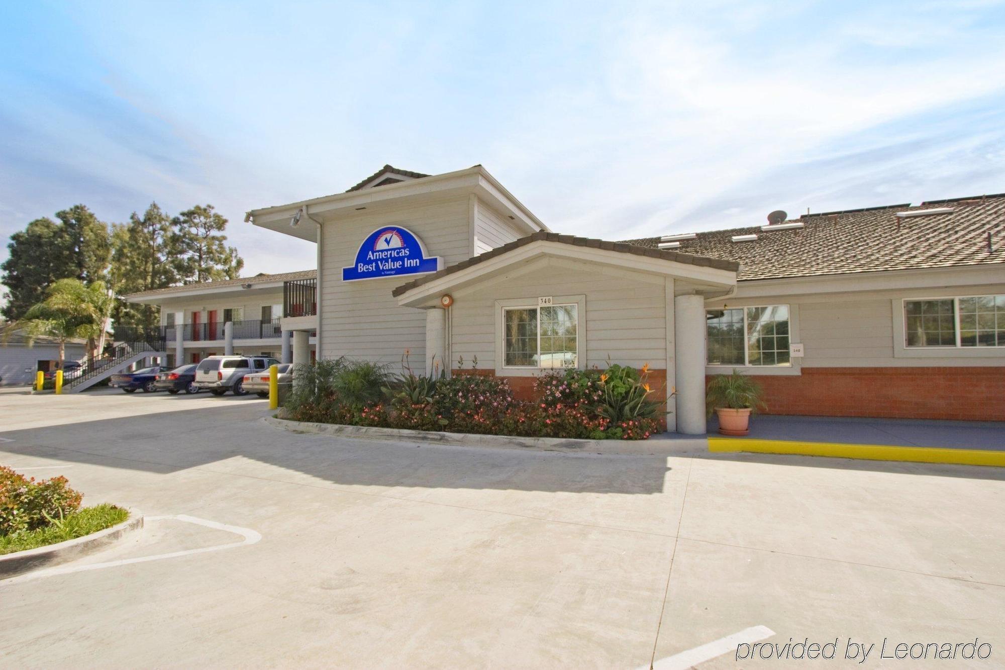 Americas Best Value Inn Oxnard-Port Hueneme Exterior foto